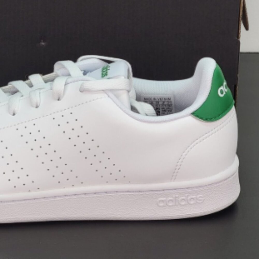 Adidas Advantage Athletic Shoes White Green Sneakers Women’s 9 / 9.5